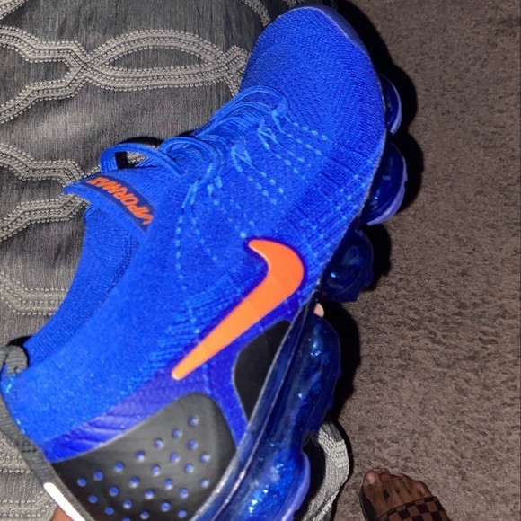 Vapor max flyknit 3 main image 2